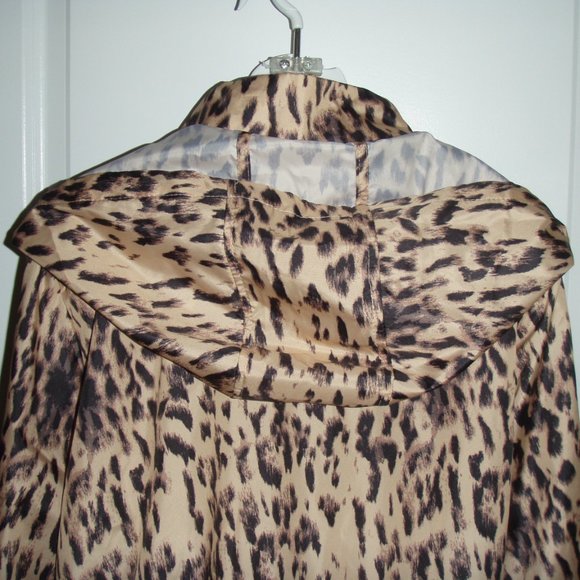 Plus Size Animal Print Hooded Anorak Coat, 3X - Picture 8 of 9